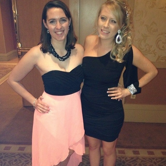 Little black dress - Picture 3 of 3